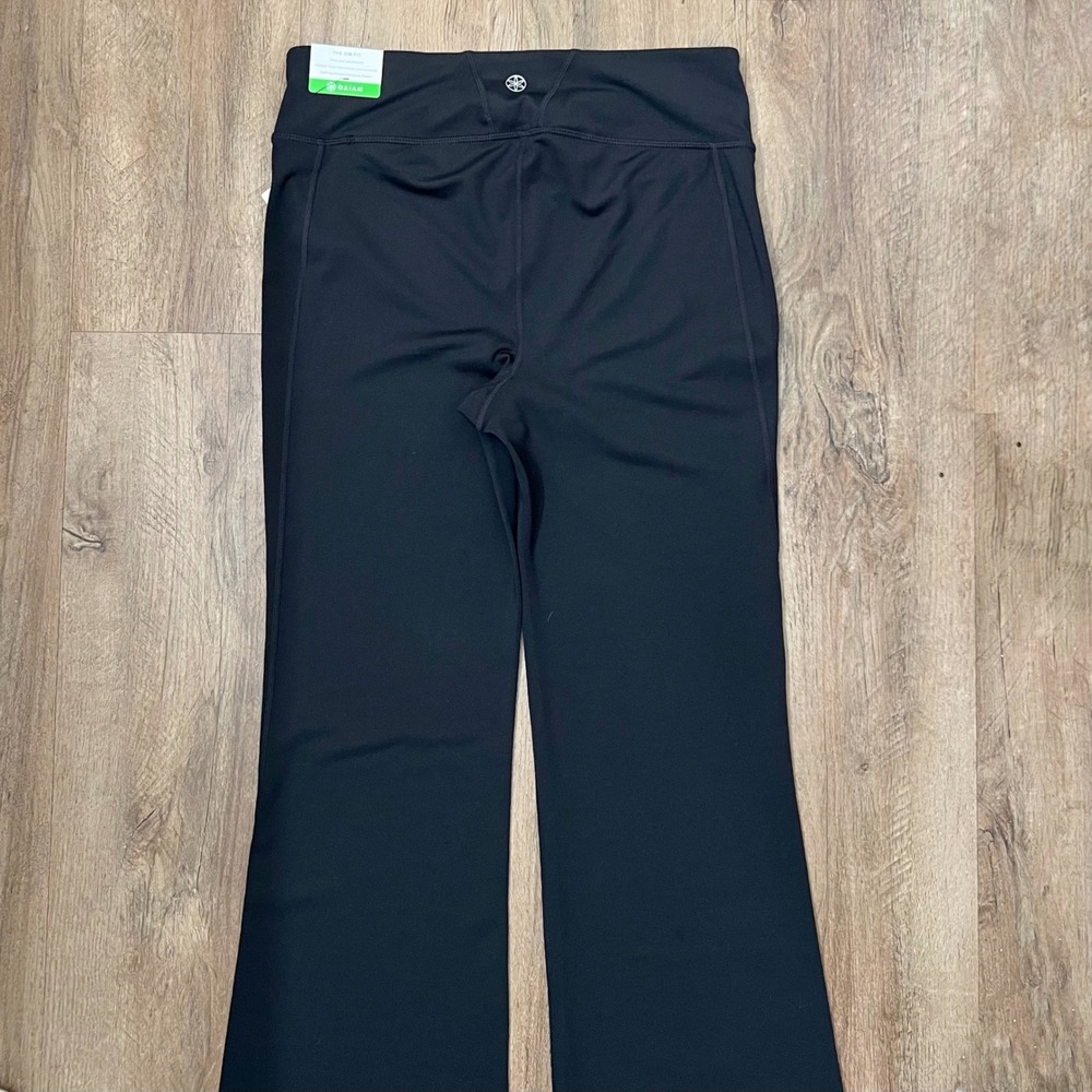 Gaiam Om-Dri Black Flare Yoga Pants Womens Medium Om Fit Activewear New - Picture 7 of 10